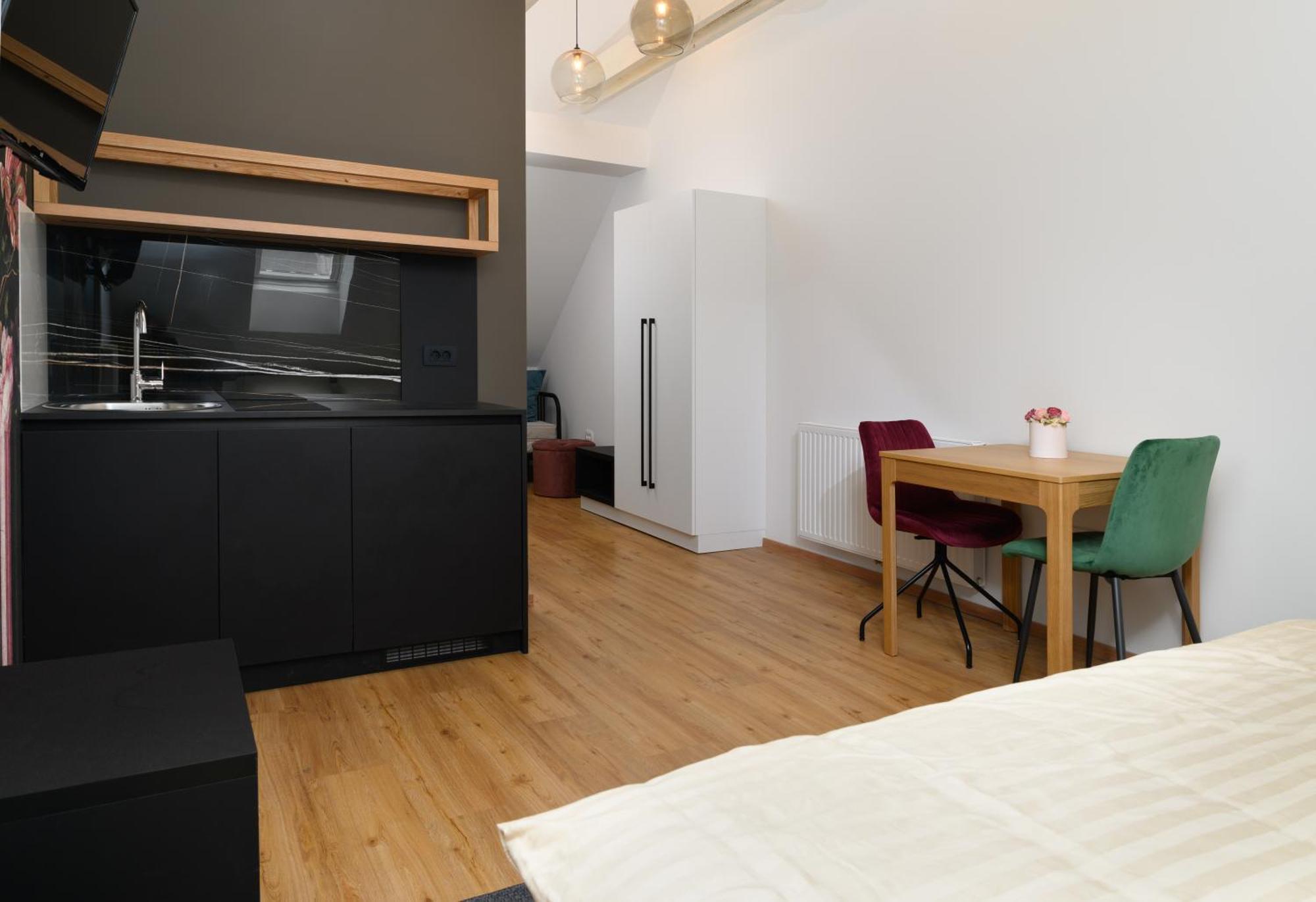 Lilija Apartments Trzin Екстер'єр фото