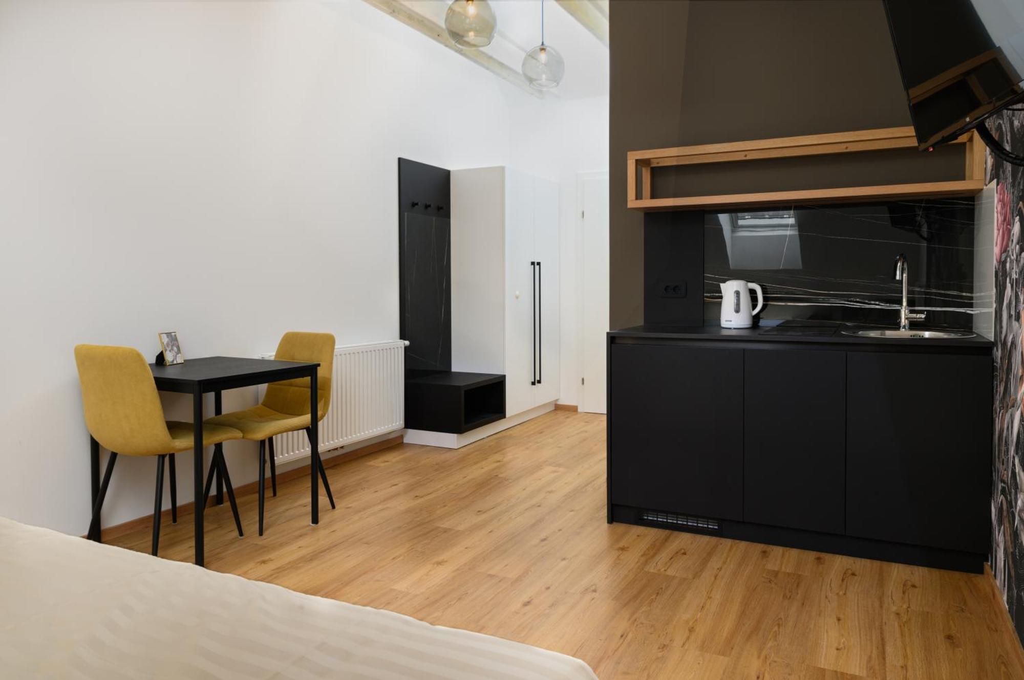 Lilija Apartments Trzin Екстер'єр фото