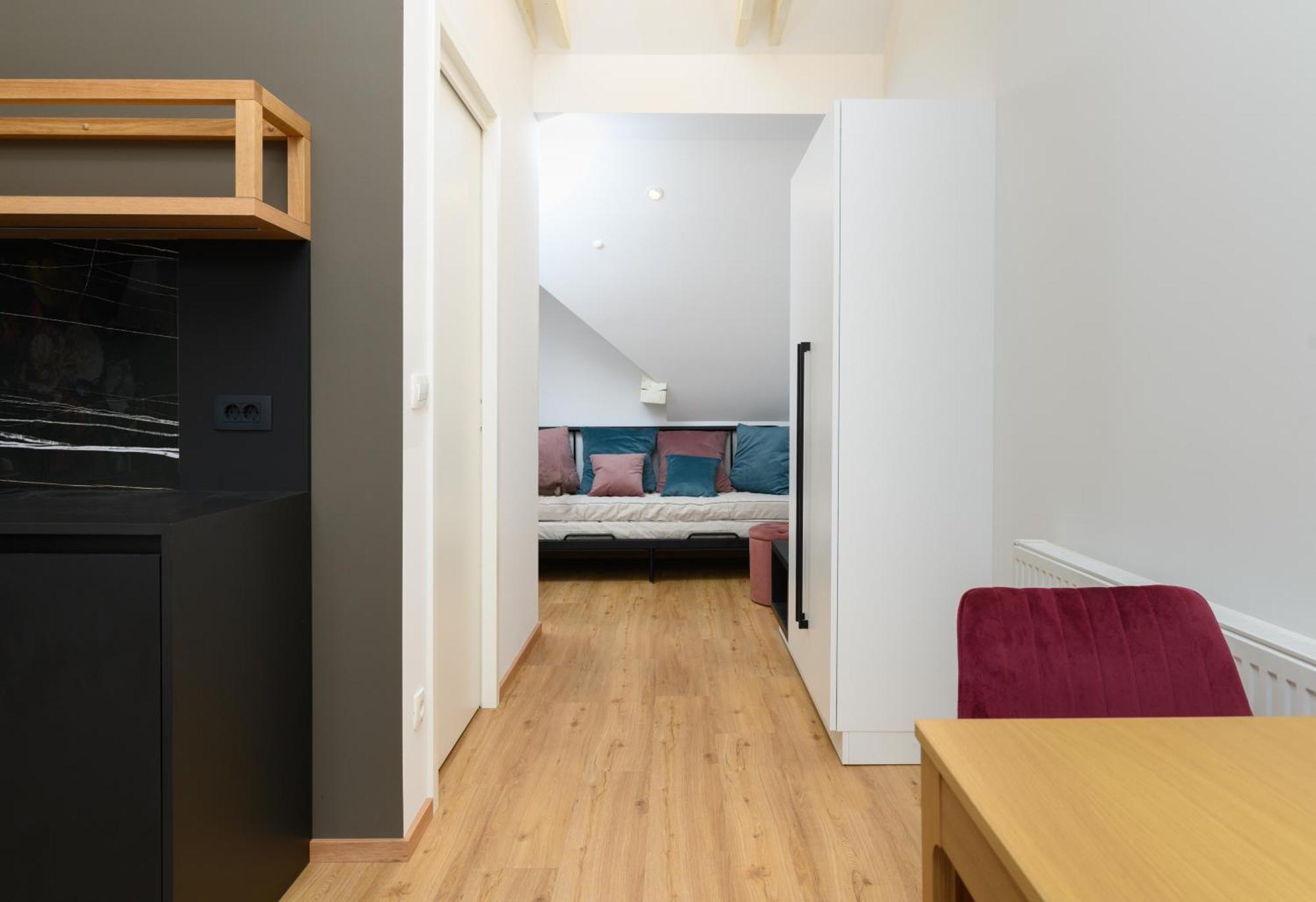 Lilija Apartments Trzin Екстер'єр фото