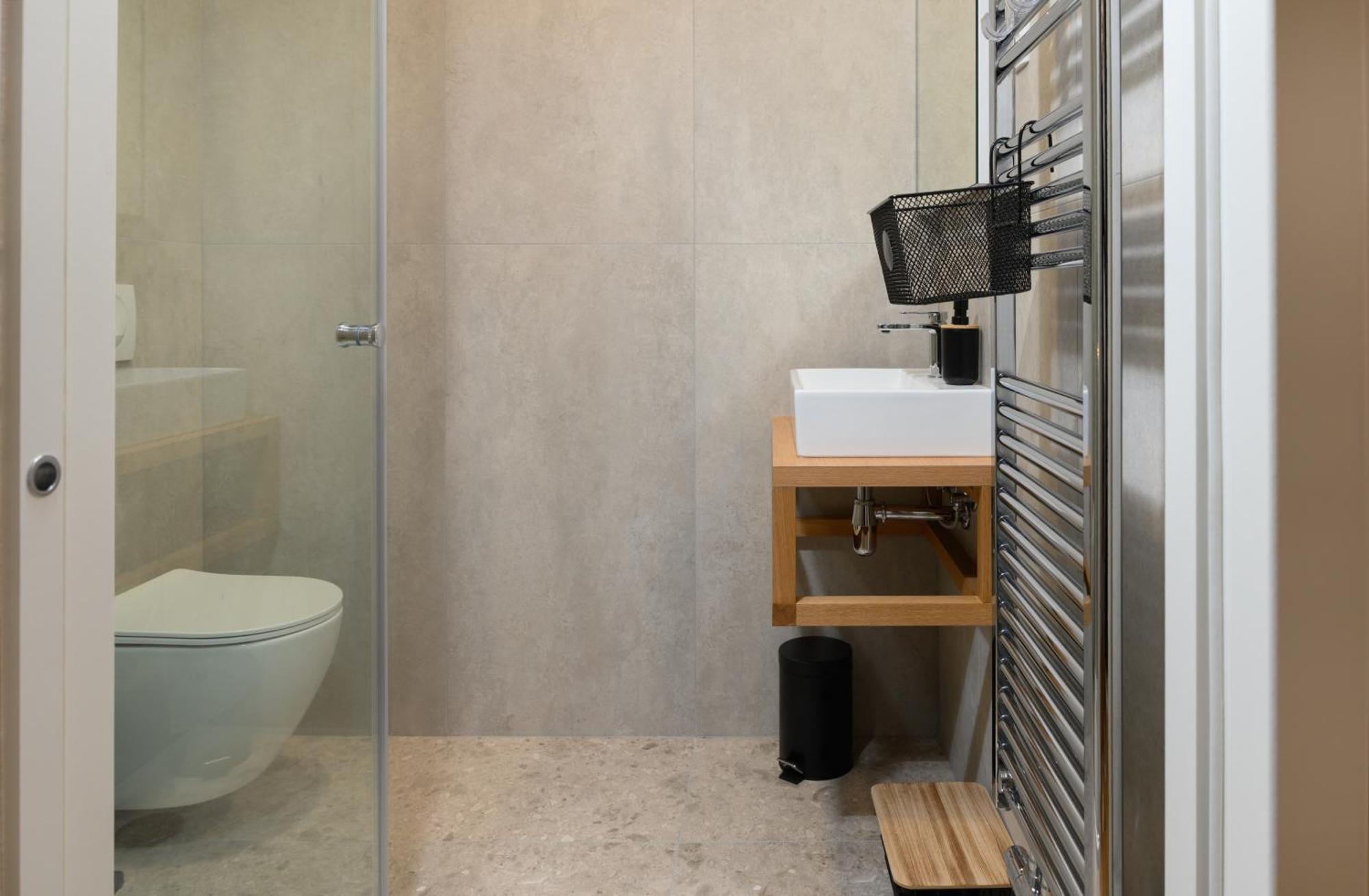 Lilija Apartments Trzin Екстер'єр фото